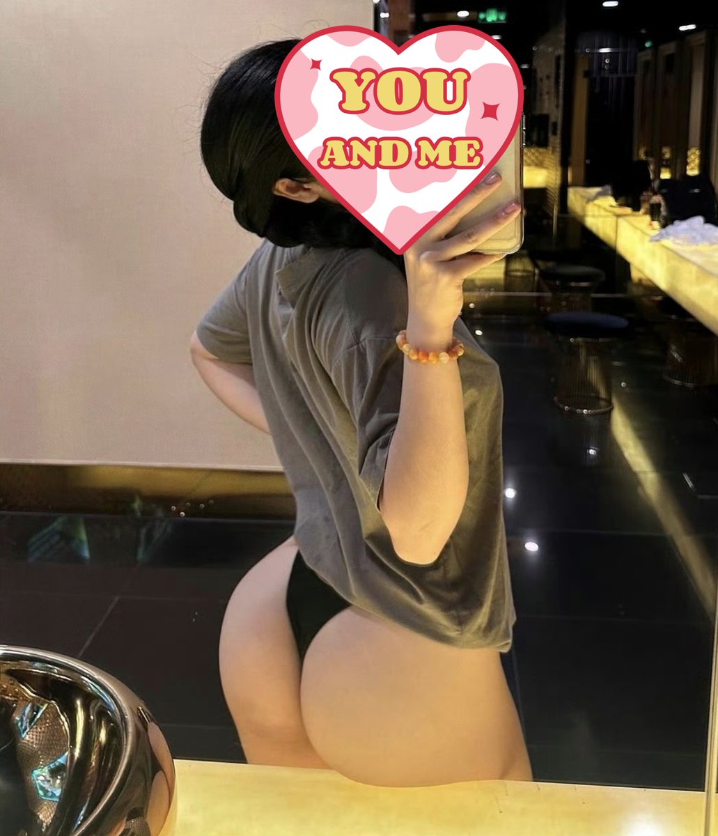 聽到隔壁房間啪啪啪嗷嗷聲
這是什麽場合 可以這樣違規 檢舉你們 不帶我一起玩
#這樣的屁股想玩嗎 
#在高雄的最後幾天一定要性福 https://t.co/saGk5Vdkxw