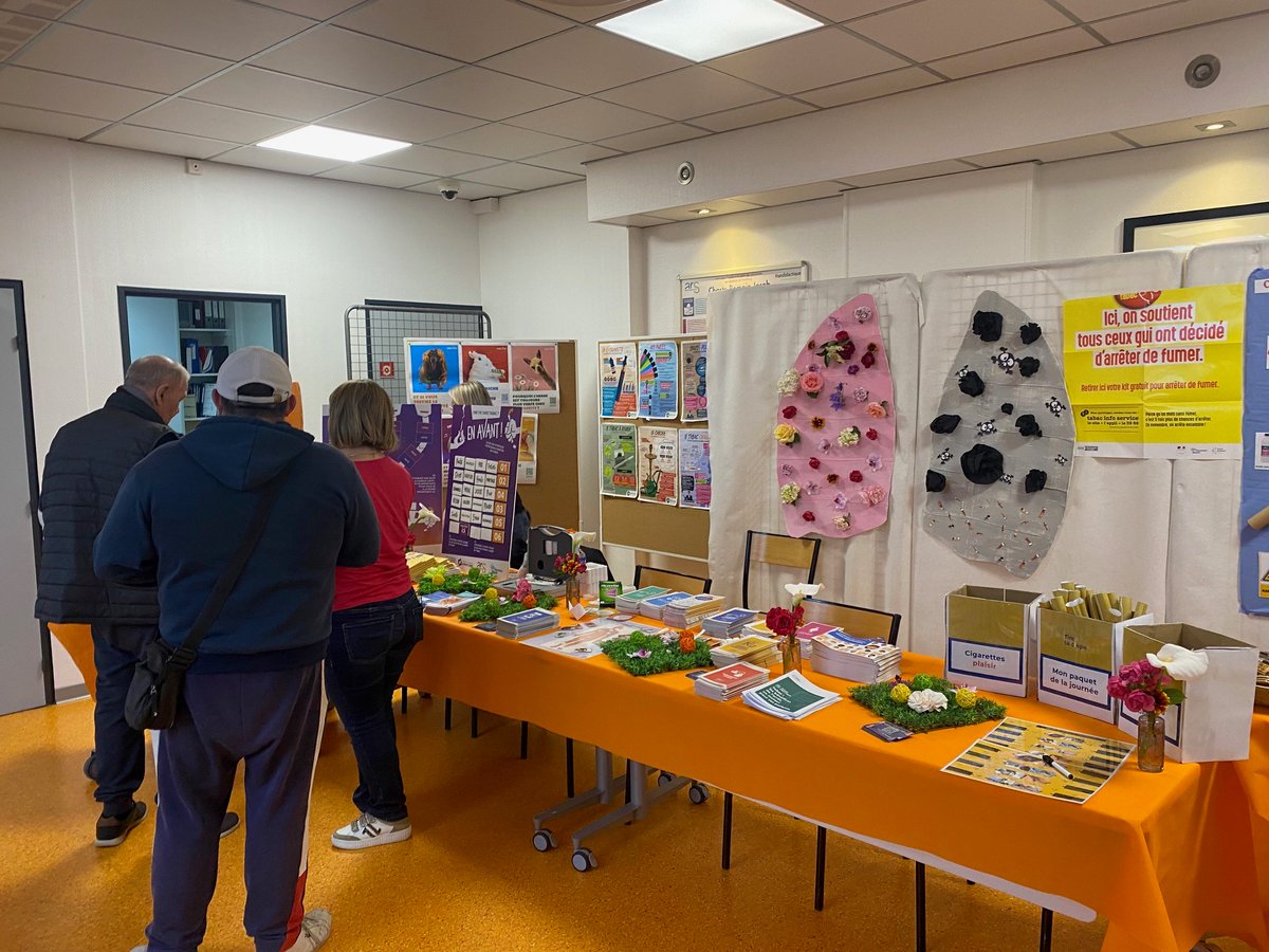Journée Mondiale Sans Tabac : Rejoignez-nous !
Des stands d'information pour sensibiliser aux dangers du tabac et promouvoir une vie sans fumée vous attendent aujourd'hui  :
- Centre commercial Carrefour Denain de 9H à 17H
- Hall d'accueil principal du <a href="/ChDenain/">CH Denain</a> de 10H à 16H