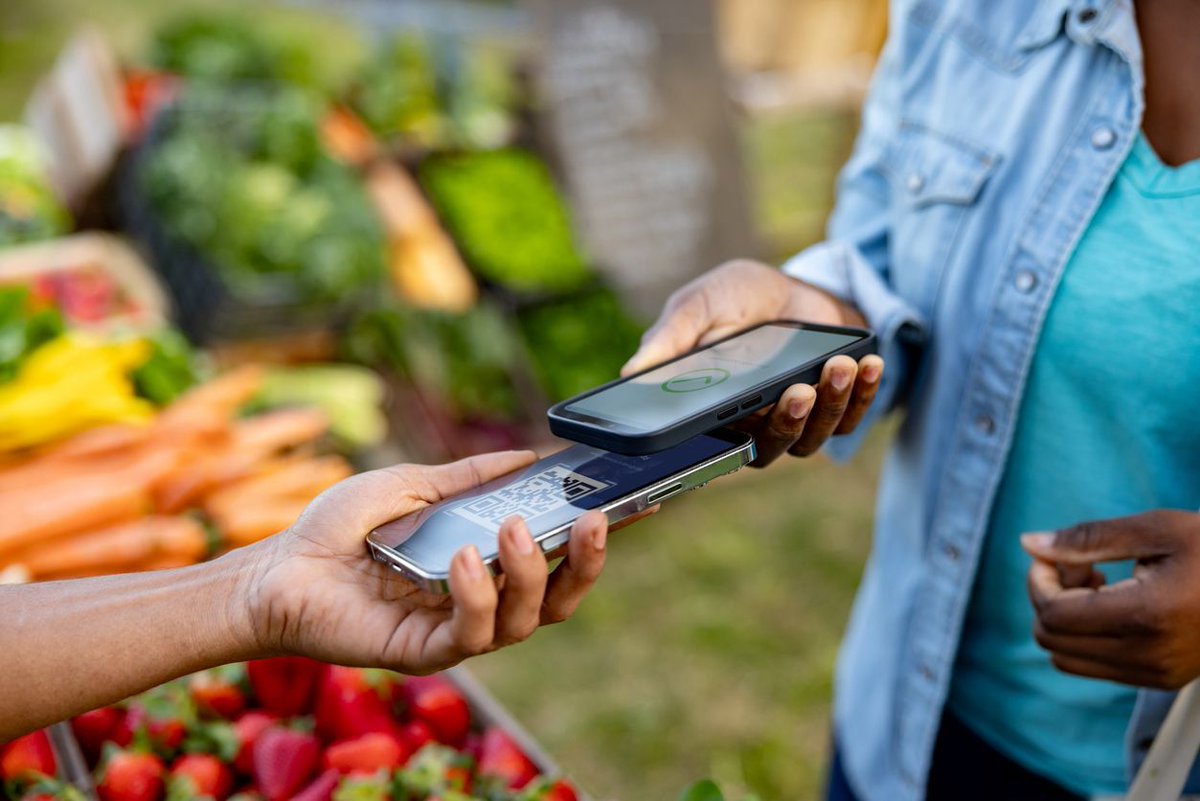 Il telefonino diventa Pos: anche in Italia è disponibile il Tap to Pay Dal 29 maggio è disponibile anche in Italia “Tap to Pay”, il nuovo servizio di Apple che trasforma l’iPhone in un Pos per accettare pagamenti contactless. Leggi di più su buff.ly/3V6iZdI #pos