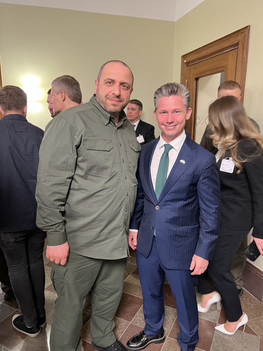PlJonson's tweet photo. Great to be able to catch up with my good colleauge @rustem_umerov during the Nordic-Ukraine summit at the level of heads of states and government taking place in Stockholm today. https://t.co/4dou80bLYO
