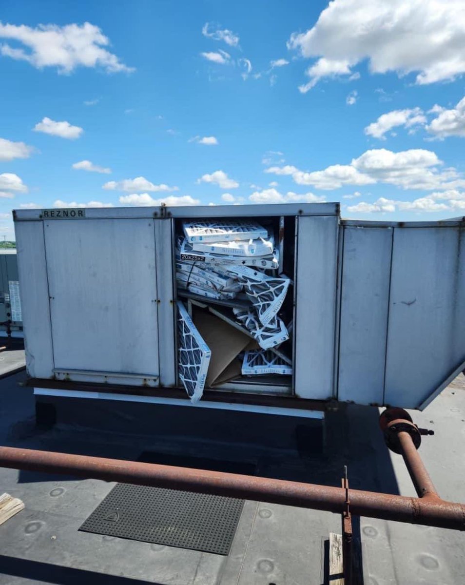 “Have you been putting a new filter in the unit every month?”

“Yes sir boss but it’s starting to get full!”

#FunnyFriday