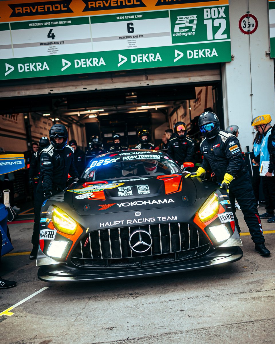 #24hNBR – Shoutout to the mechanics who worked hard to bring #6 Team ADVAN x @hauptracingteam back on track after a night shift. 🙌

#24hAMG #AMG #AMGGT3 #IGTC