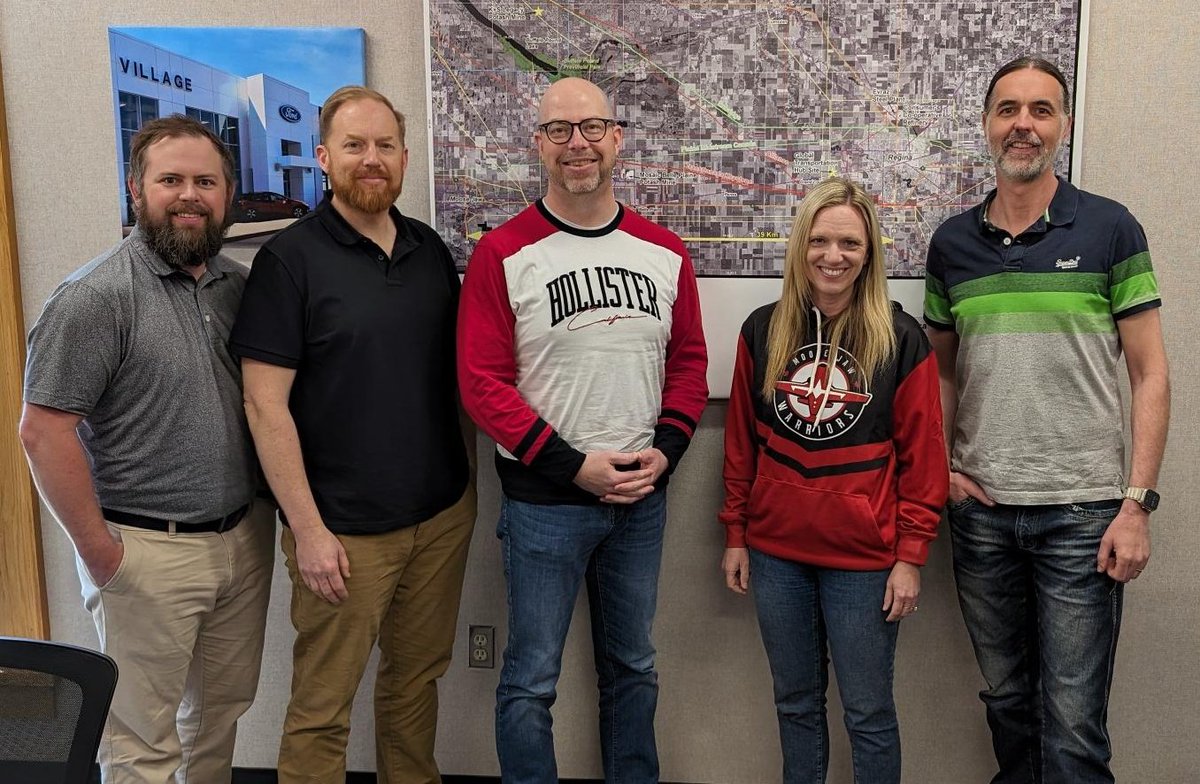 🏒 Go Warriors Go 🏒

We had a productive meeting with <a href="/CityofMooseJaw/">City of Moose Jaw</a> today, which happened to coincide with a significant day for the city.

Wishing the best of luck to <a href="/MJWARRIORS/">Moose Jaw Warriors</a> tonight in the semi-final game at the #MemorialCup.

#TogetherWeBuildSK🏗️ | #MacThe🫎