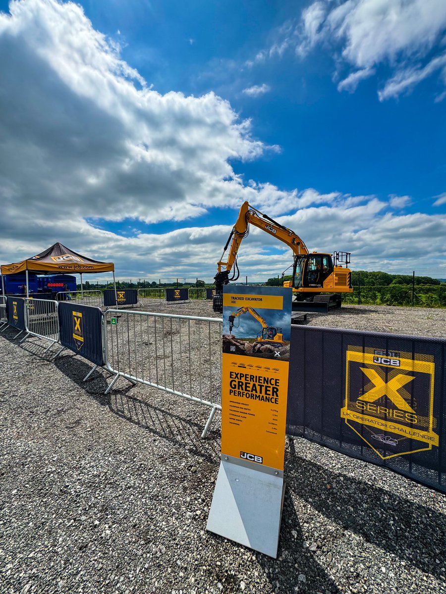 GunnJCB's tweet image. 🚜🏁 What a first day we had at the JCB X Series Operator Challenge! Incredible skills and fierce competition. Can’t wait to see what tomorrow brings! 

Will we be seeing you there? 

#JCBXSeries #OperatorChallenge #day1