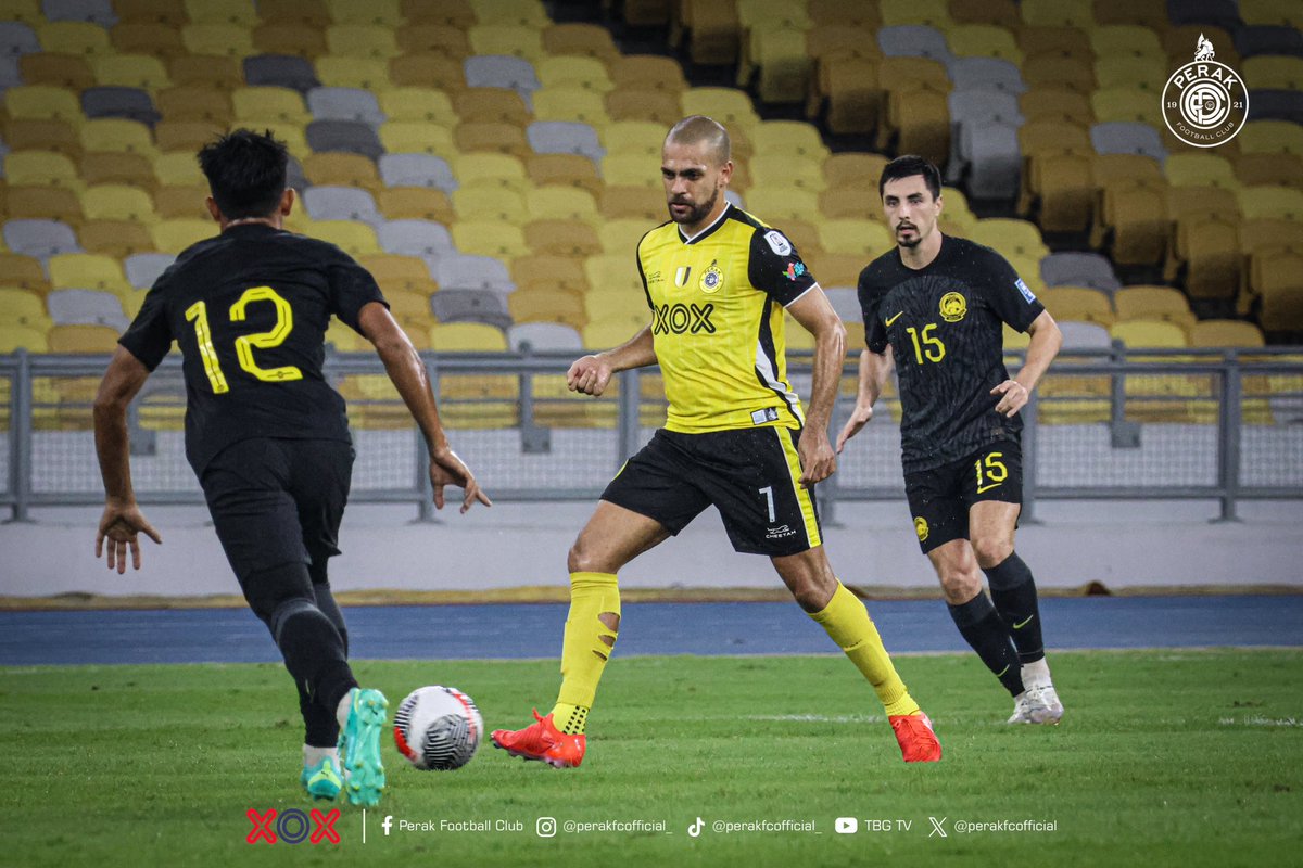 perakfcofficial's tweet photo. FULLTIME!

Perlawanan Latihan (Tertutup) 

MALAYSIA 1-0 PERAK FC
⚽️ Daniel Ting 17' 
* Perlawanan berlangsung 70 minit

📆 Jumaat, 31 Mei 2024
🏟️ Stadium Nasional Bukit Jalil

🤍💛🖤

#PerakFC
#KejorYobKejor
#ONEXOX
#XOXMALAYSIA
#RiseAsOne
#CheetahMY https://t.co/kF5wZlmxVi