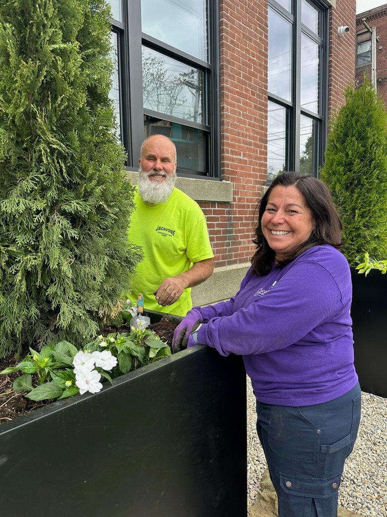 Spring at Shri! We love working with Connie from @jacavone.gardencenter! We’re excited to see our planters bloom soon! @alison_bologna @cityofpawtucket @pawtfnd #urbanrevitalization #goodneighbors #landscapedesign