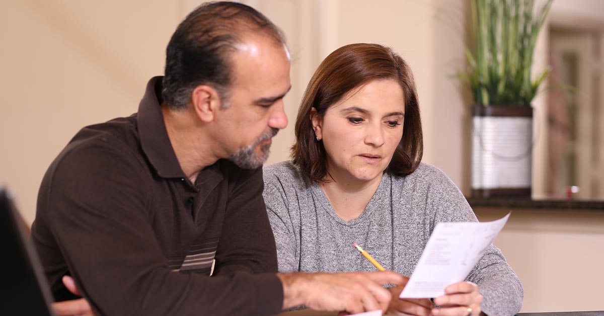 limranewscenter's tweet image. Steady 54% of Americans Identify as Middle Class ow.ly/jAfL50RUtcC  #MiddleClassAmerica #MiddleClassValues #MiddleClassLife