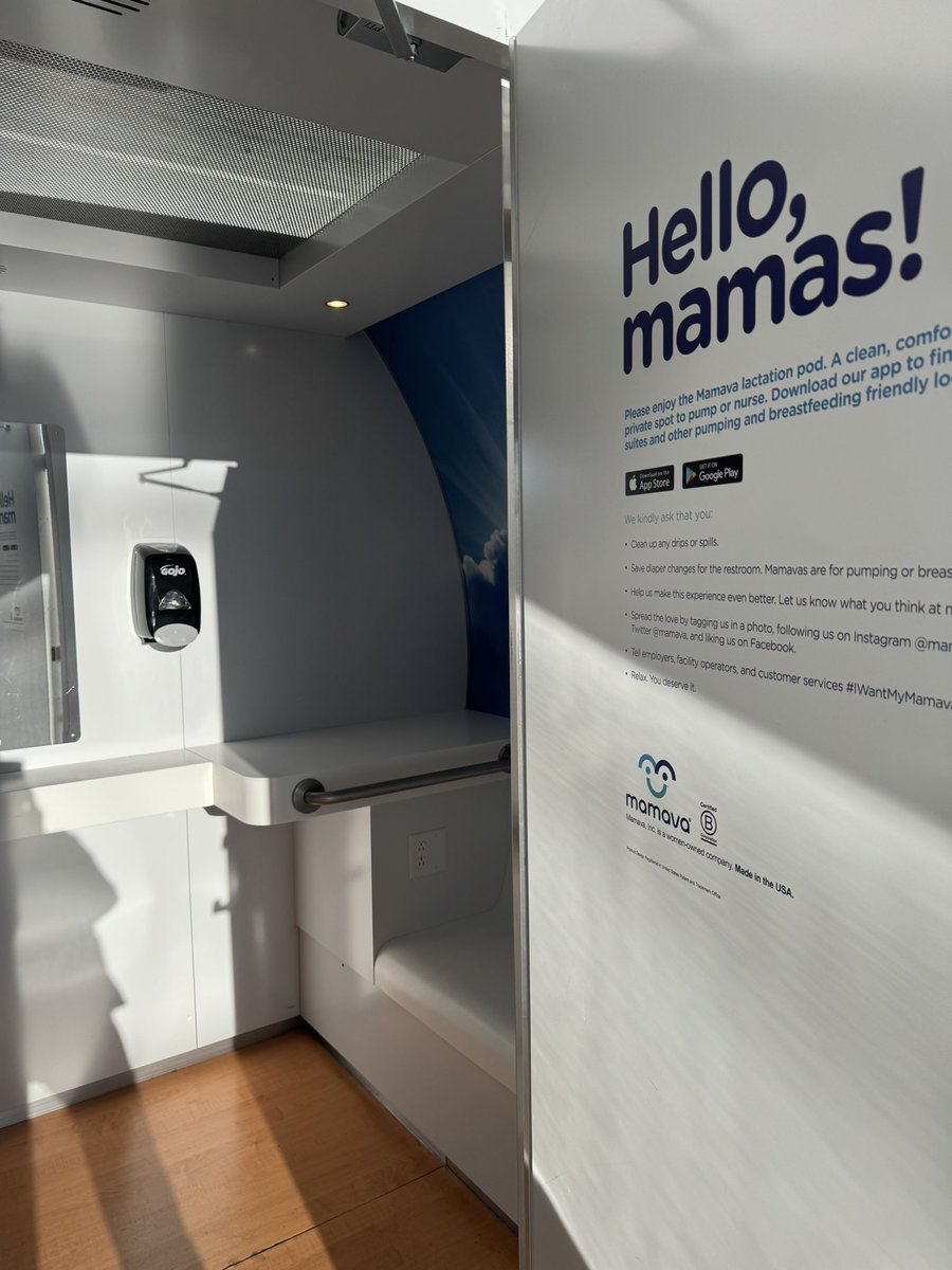 Mamava, I love your airport pods. Thanks for making it easier for #workingmoms #asco24 #iwantmymamava