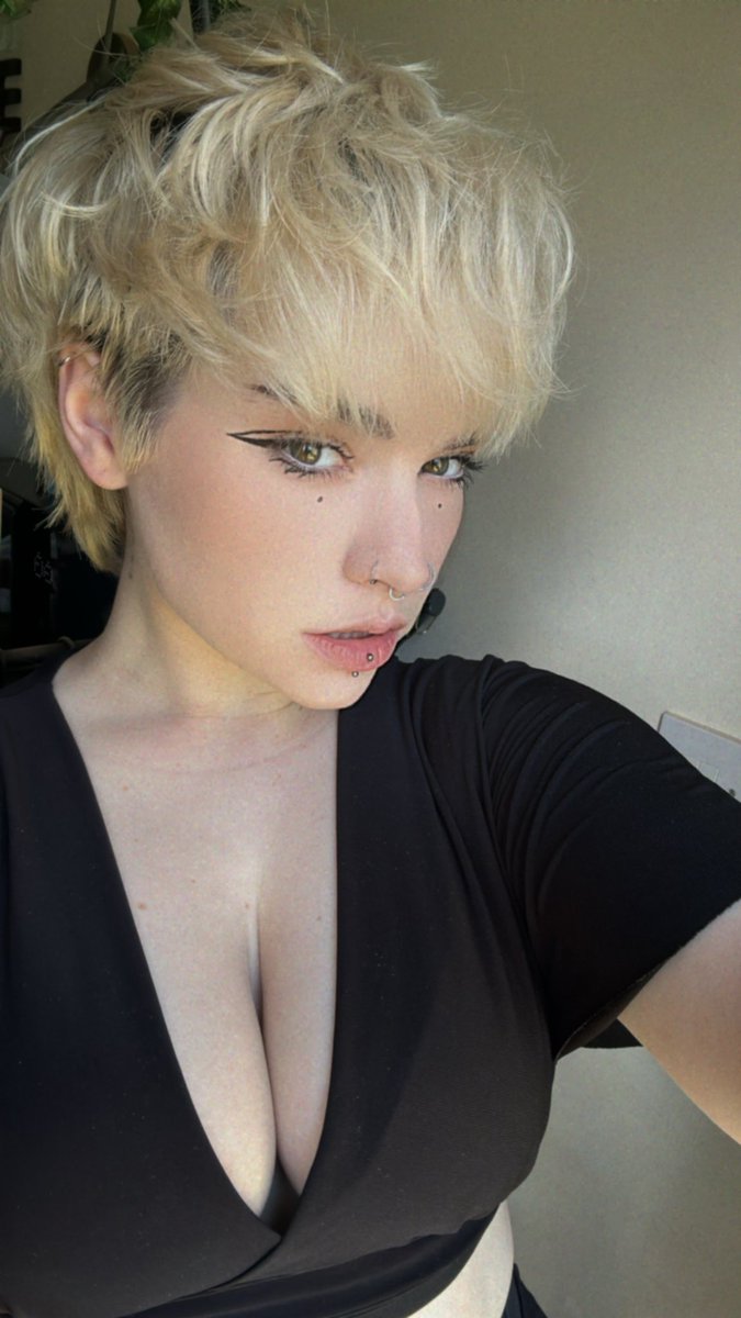 NYYXXII 🍉 tweet media