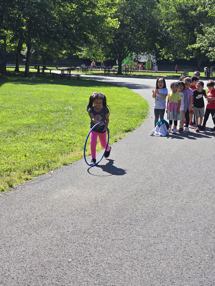 Kim Sanders tweet media