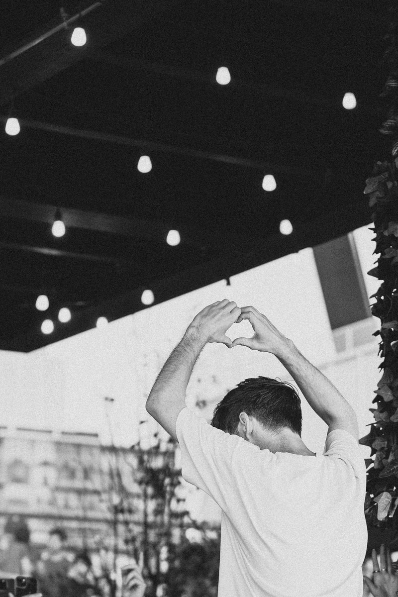 danways_'s tweet photo. Some life in b&amp;w #sonyalpha https://t.co/G5Hd5zKqlg