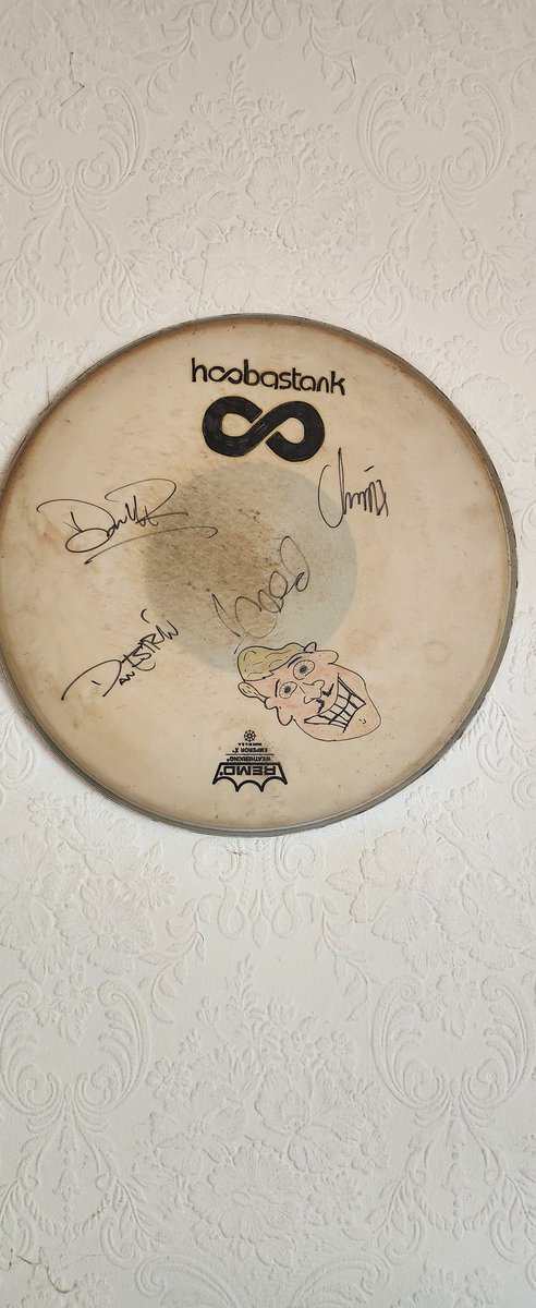 Drdaze19684779's tweet photo. @Hoobastank Do you remember giving post this to me thanks for the great band https://t.co/7dD7Dkz7Mg