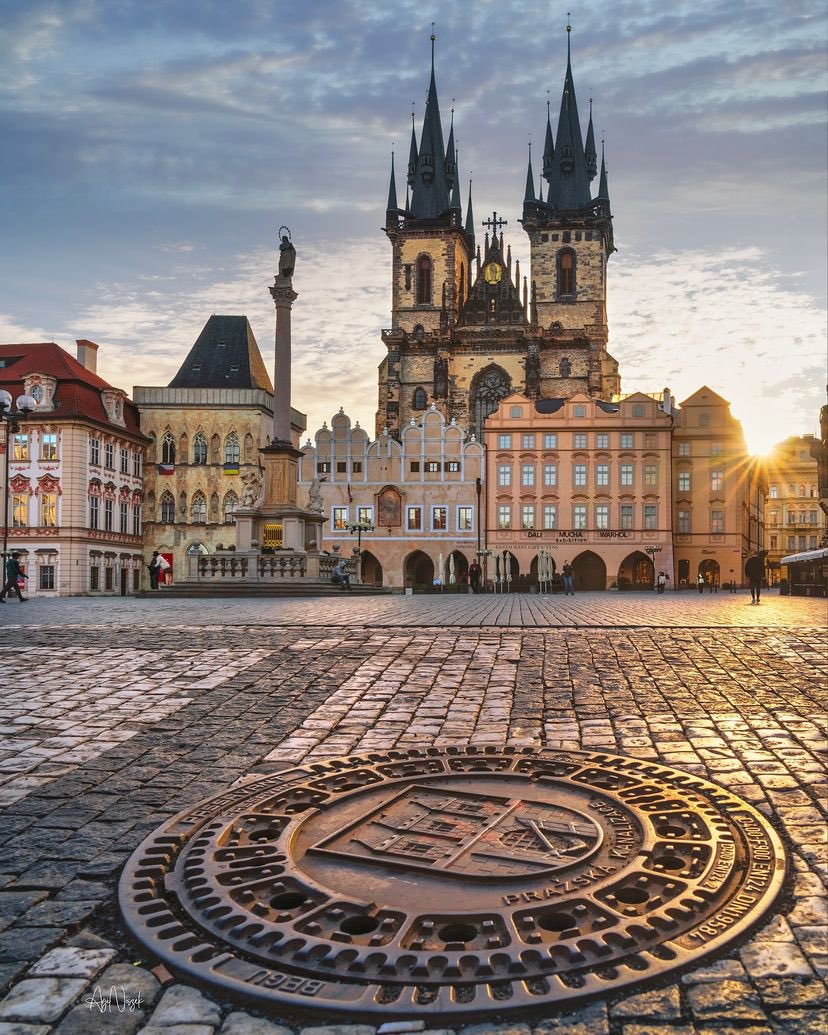 Prague, Czech Republic 🇨🇿 
📸: Agi Noszek