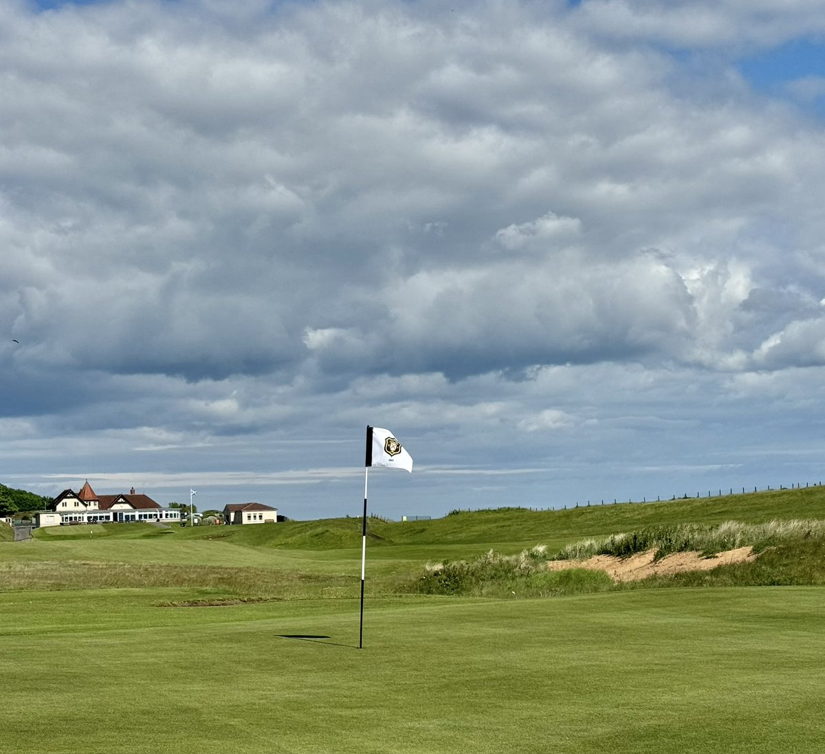 Gavin Neill tweet media