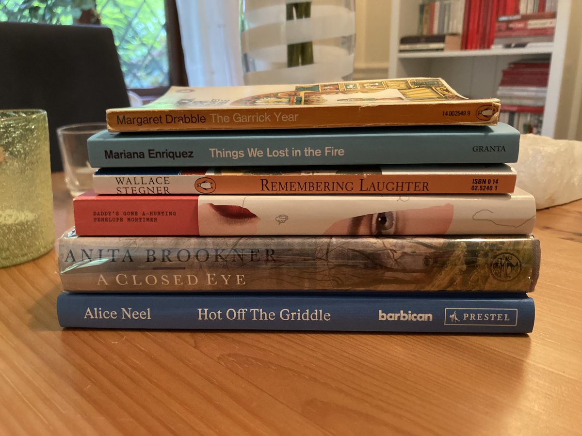 Here’s what I read in April - I’m always a month behind! I pretty much loved all of these. In fact, four of them could be in the running for my 2024 highlights: - Brookner - Mortimer - Drabble - Enriquez/McDowell A superb month of reading! #BookTwitter #booktwt #Books