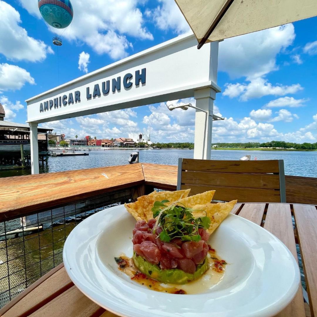 Dive into the weekend with a burst of flavor! Our Yellowfin Tuna Poke, featuring avocado, mango, and a zesty soy lime vinaigrette, is the ultimate Friday catch. 

#TheBoathouse  #TunaPoke #Tuna #DisneySprings #WaltDisneyWorld #DisneyFood #GreatFood #WaterfrontDining #DreamBoat