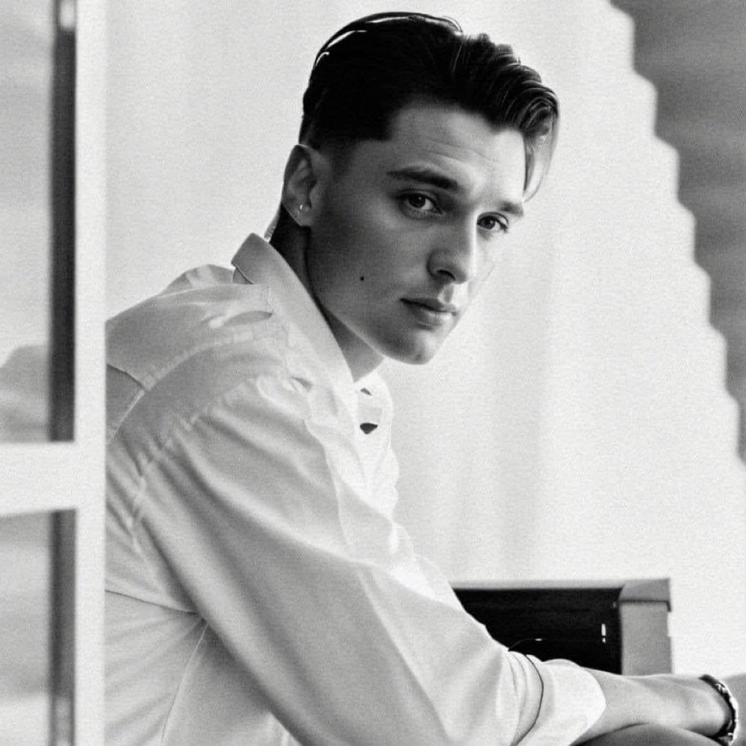 A new era for Peso Pluma 😳