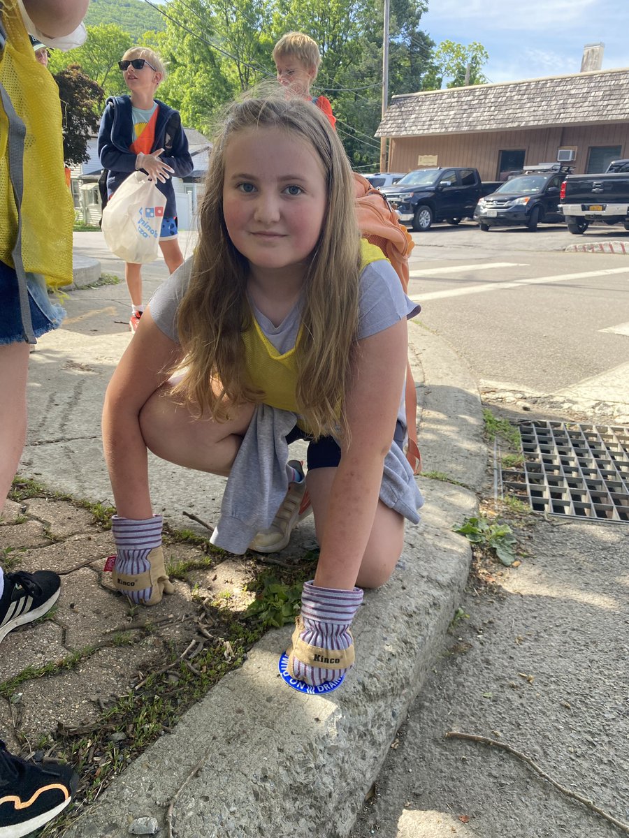 ‘The greatest threat to our planet is the belief that someone else will save it.’ R. Swan. G3 out remarking storm drains with CLWA. #Naplescsd #WeAllLiveInaWatershed #OutdoorLearning