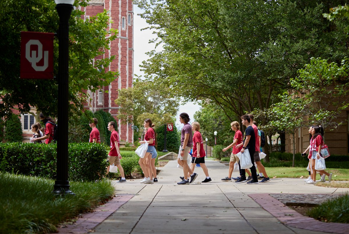 A campus so beautiful you have to see it for yourself. 🤩 Thinking of calling OU home? Get the full #OUFamily experience this summer by taking a tour of our campus and learning more about life at OU. Visit ou.edu/admissions/vis… to schedule your tour today.