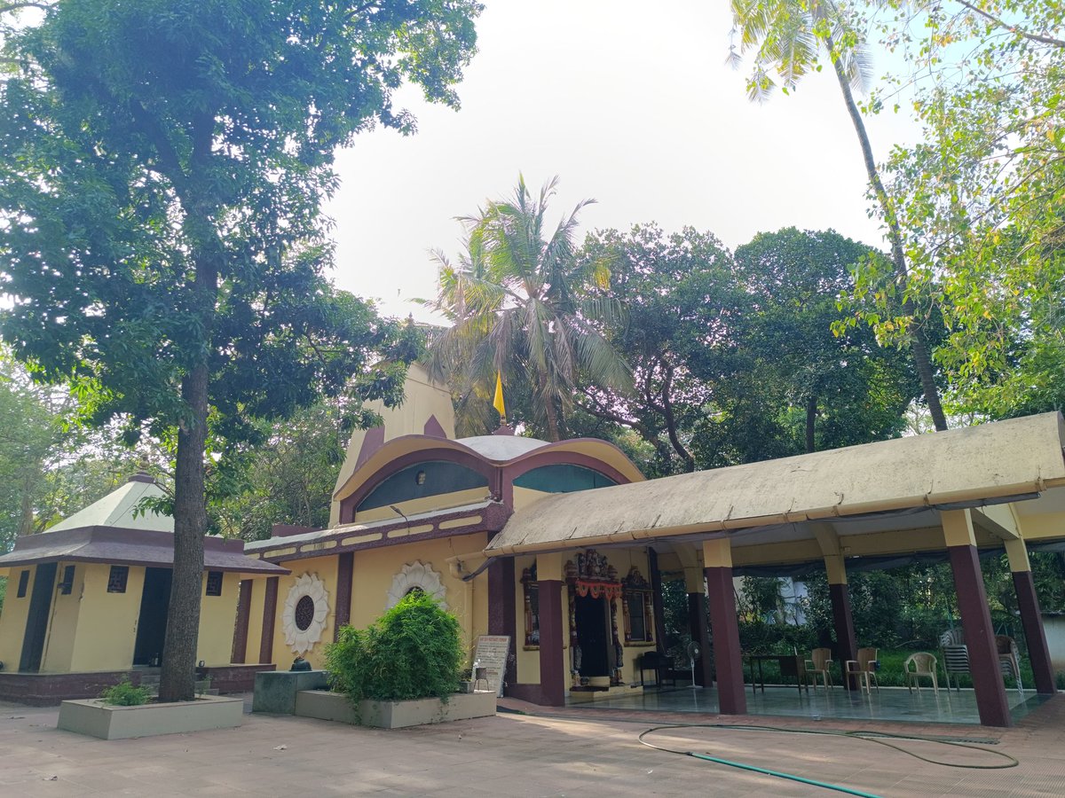 Gems of Mumbai. The All Powerful Padmavati Devi Temple inside IIT Bombay Campus. Underrated. 10th Century... Prayers for all 🔥 #FI