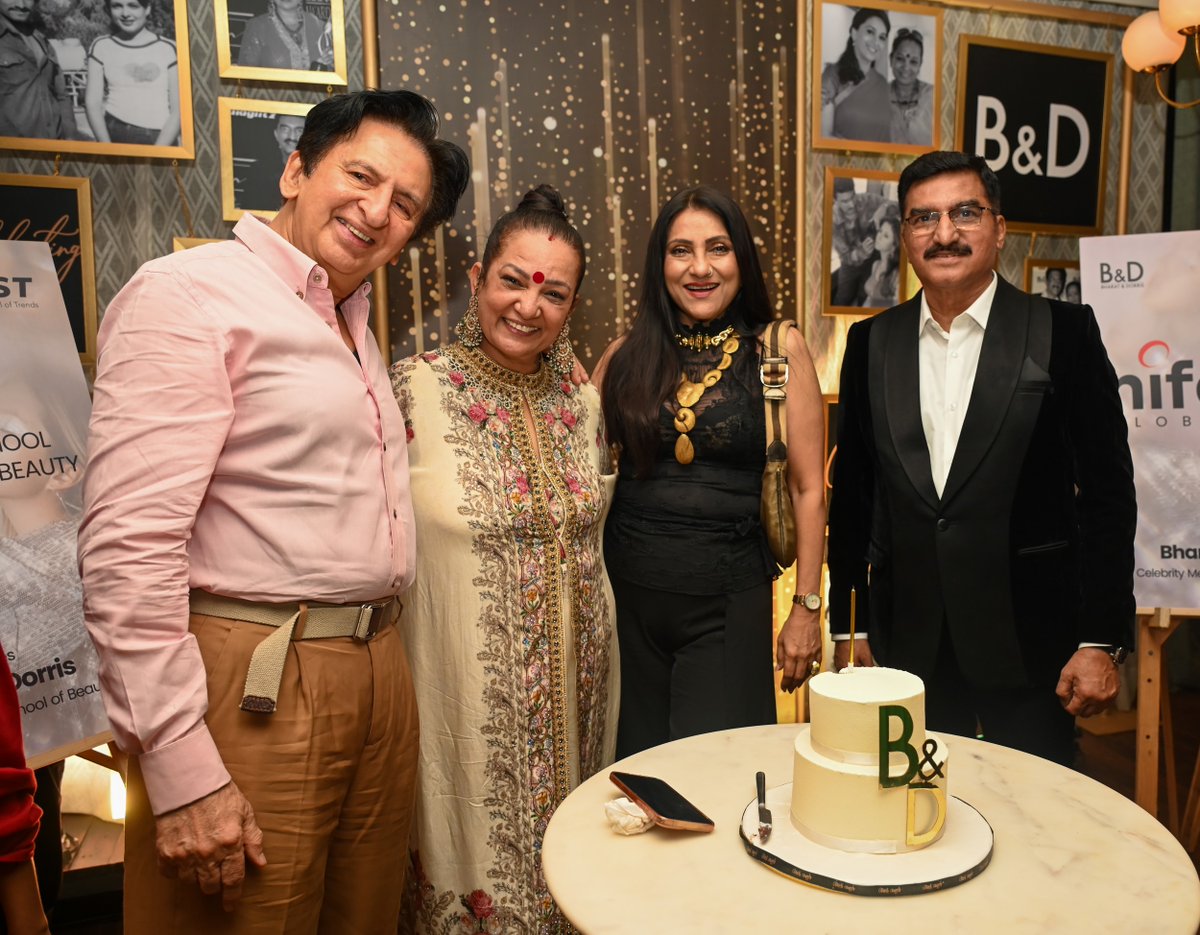 #AchlaSachdev #UrvashiDholakia #MannaraChopra And More Snapped During #35Years  Celebration Of #BharatAndDorris