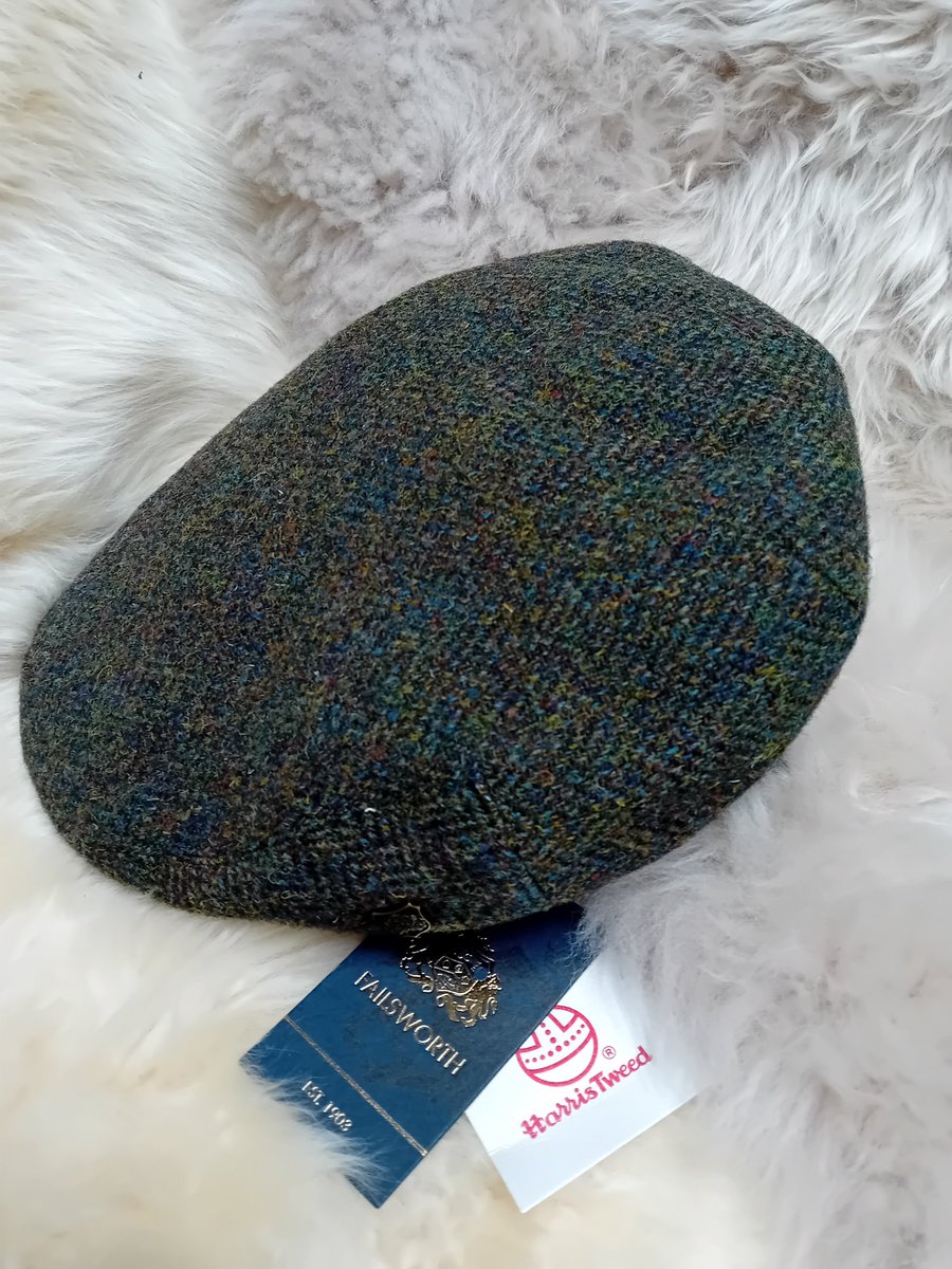 GiftTartan's tweet photo. Harris Tweed flat cap or eight pieces. The choice is YOURS!😉 https://t.co/nsdUhdh5l6