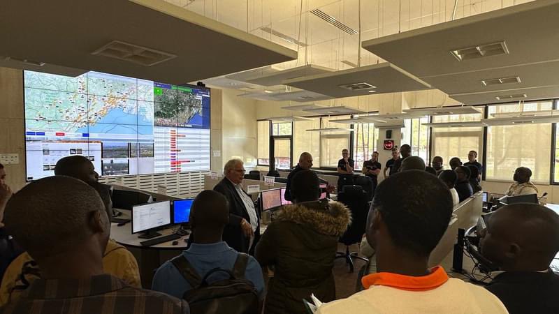 #Visite||Une délégation de sapeurs-#Pompiers &amp; de fonctionnaires de la Côte d’Ivoire 🇨🇮 a été reçue à l’Etat Major à Vailhauquès 

🔹Organisation &amp; dispositifs de #Secours mis en œuvre lors d’inondations étaient au programme avec des manœuvres des spécialistes du secours nautique