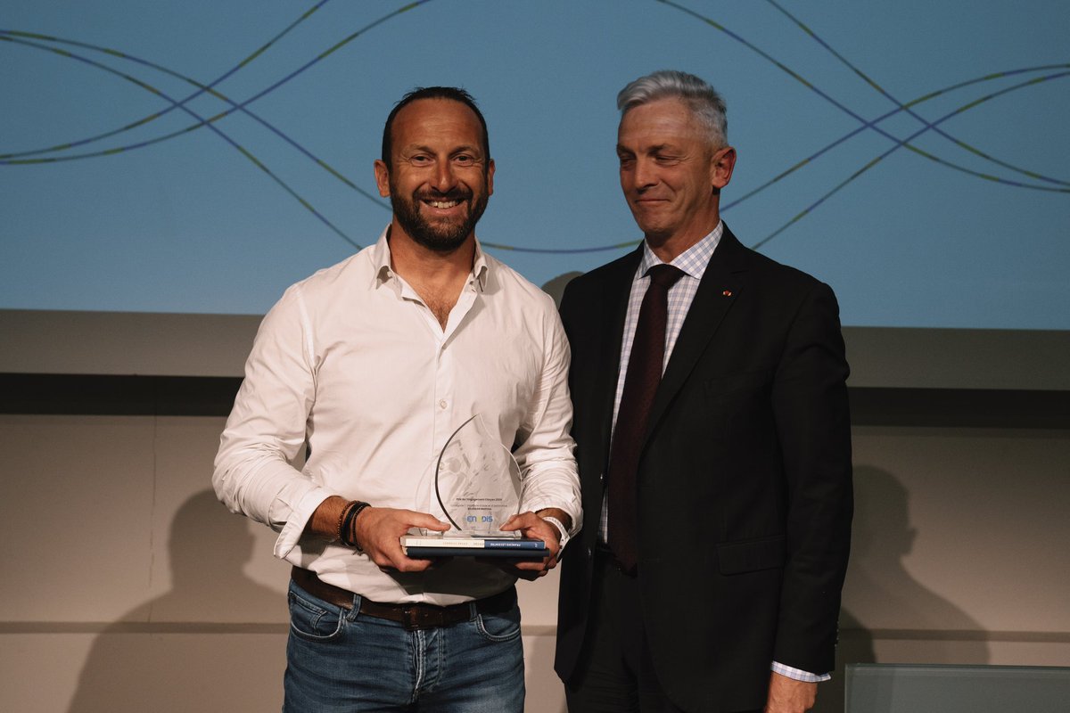 ✨ Enedis célèbre l'engagement citoyen de ses collaborateurs ! Le 28 mai, nous avons récompensé les initiatives exemplaires en aide, actions sociales et environnementales. Merci à tous pour votre dévouement et votre impact positif ! 🌍👏 #Enedis #EngagementCitoyen #Solidarité