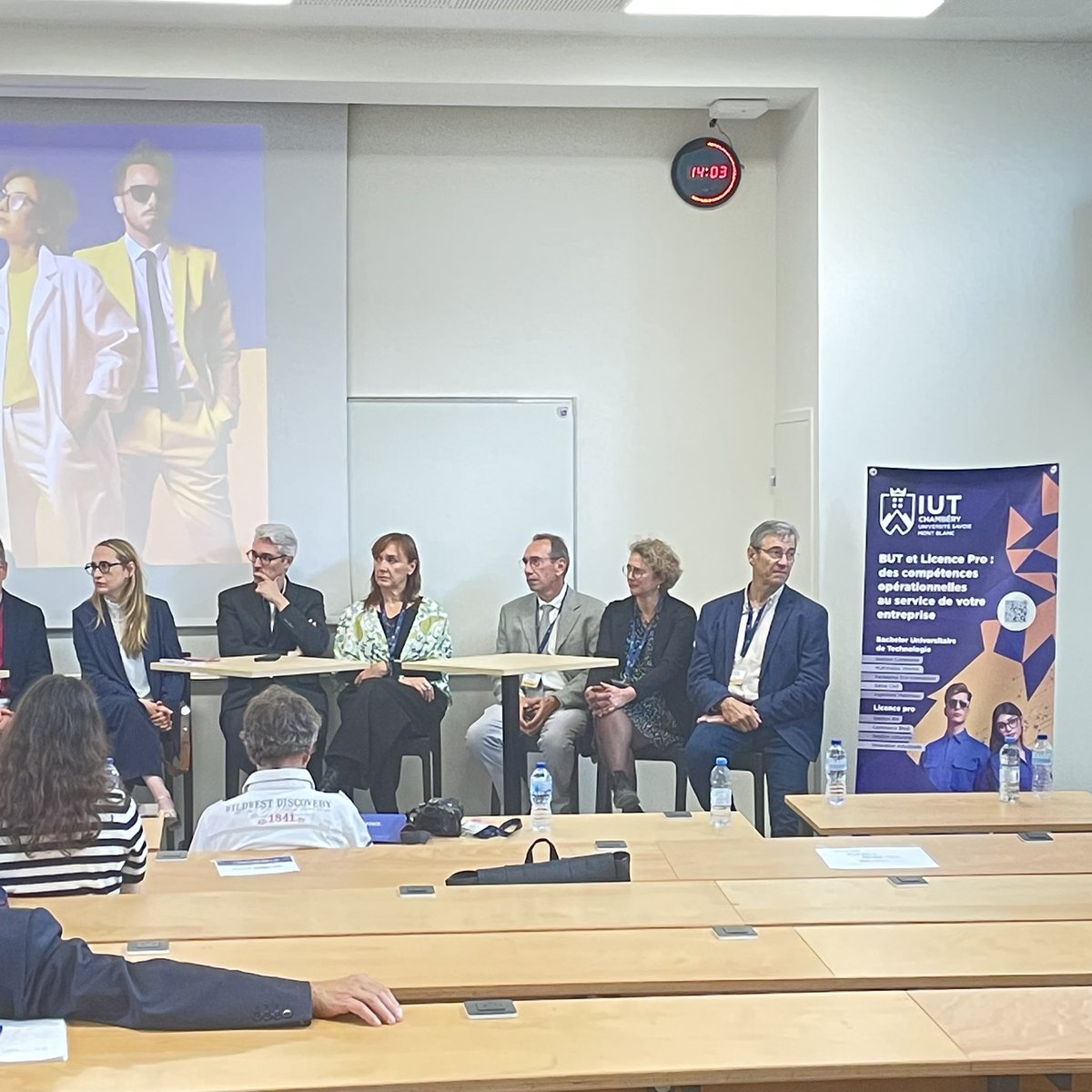 En conférence de presse avec <a href="/afpfr/">Agence France-Presse</a>  Les directrices et les directeurs des 11 IUT  <a href="/IUT_AURA/">IUT_AURA</a> répondent aux questions sur les viviers de lycéens, les poursuites d’études, l’insertion professionnelle, etc … Des réponses qui démontrent l’engagement de nos institutions