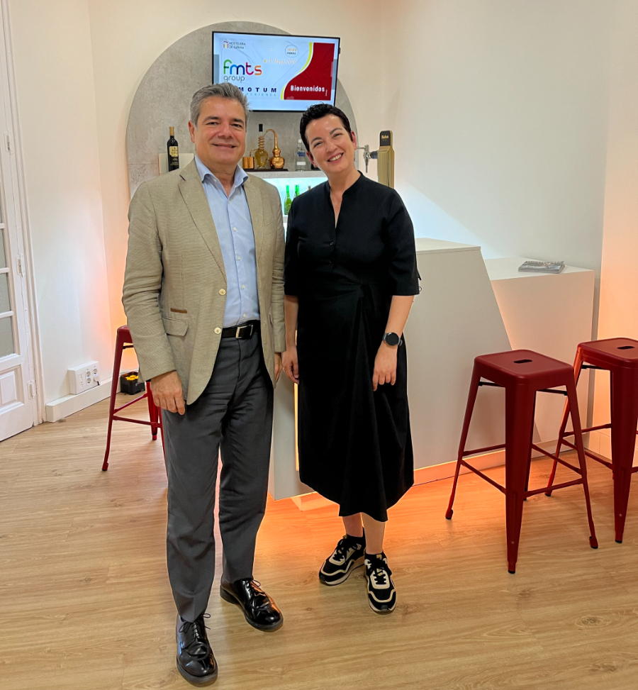 CEHEhosteleria's tweet photo. Hoy Emilio Gallego Secretario General ha tenido el placer de recibir en las oficinas de Hostelería de España a representantes de Motum y FMTS GROUP
#HosteleríaDeEspaña #Motum #FMTSGROUP #Innovación https://t.co/cuENilwp1x