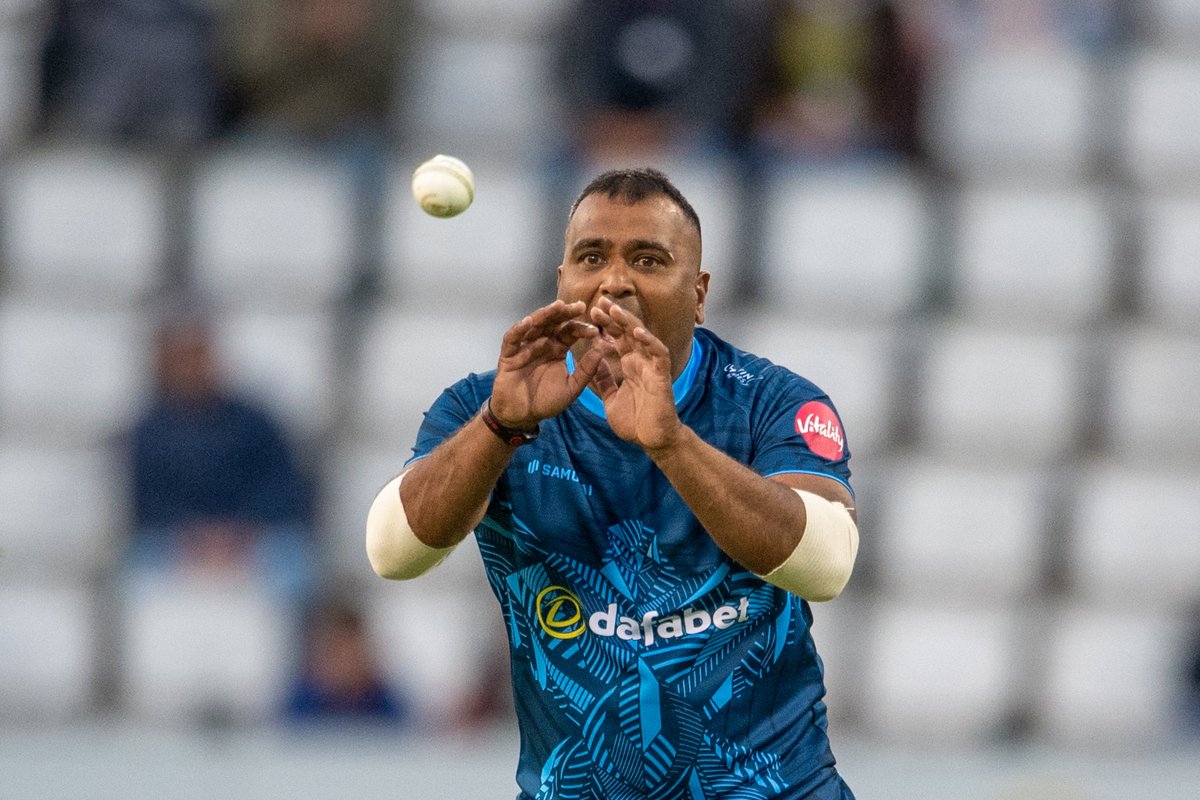 A trio of images from Northampton last night - @waynemadders77 @lreece17 @Samitpatel21 - @DerbyshireCCC go again tomorrow at Edgbaston - see you in the morning...