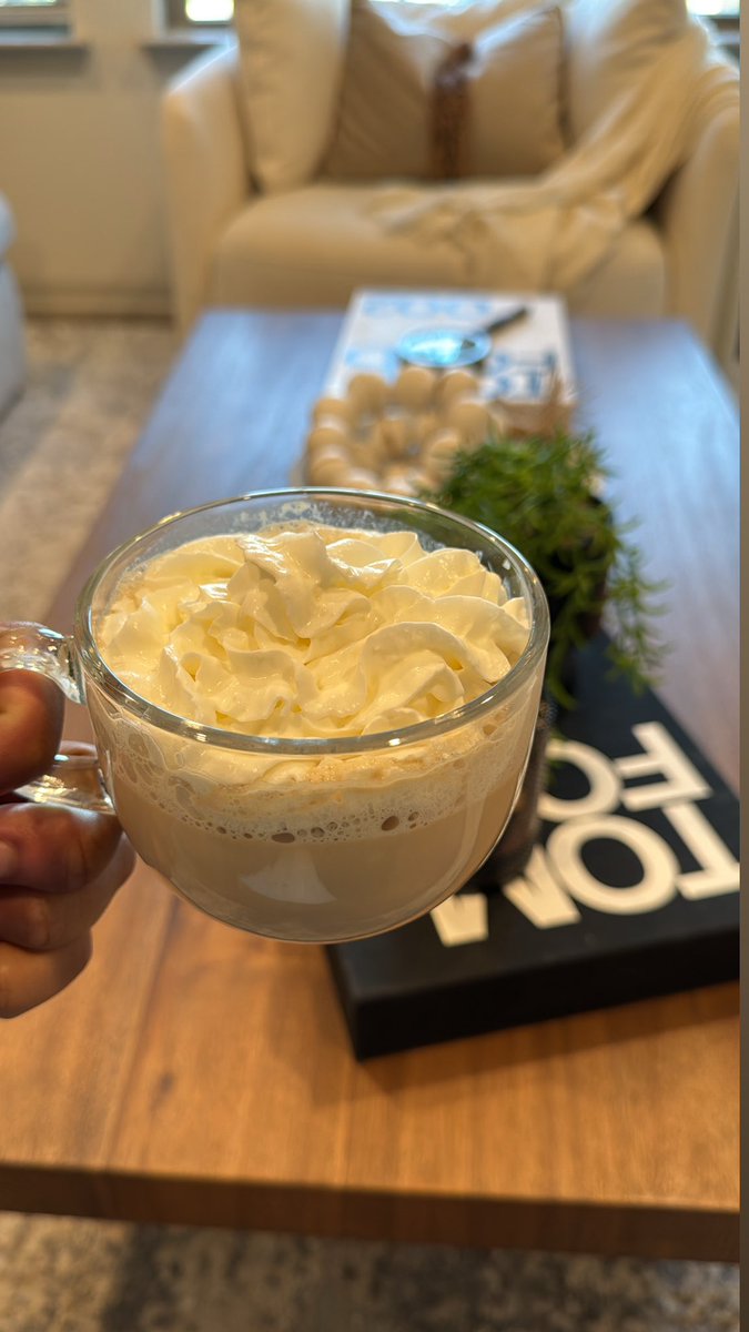 Rafaelespinal18's tweet photo. Un cafecito homemade 😮‍💨 https://t.co/Xf5EyNz4u3