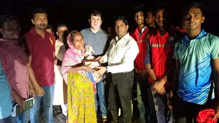 দুর্যোগ ব্যবস্থাপনা অধিদপ্তর বলেন, ঘূর্ণিঝড়ের কারণে ১০ কোটি টাকা বরাদ্দ করা হয়েছে