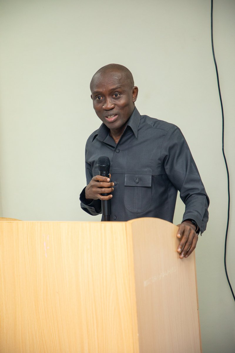 RapidVbp's tweet image. Dr. Franklin Asiedu-Bekoe&apos;s presentation provided critical insights into the burden of vector-borne diseases in Ghana, highlighting the significant challenges and strides in combating illnesses such as malaria and yellow fever.

@dzevela @buddykings 

#AI4PEP
#RAPiD_VBP