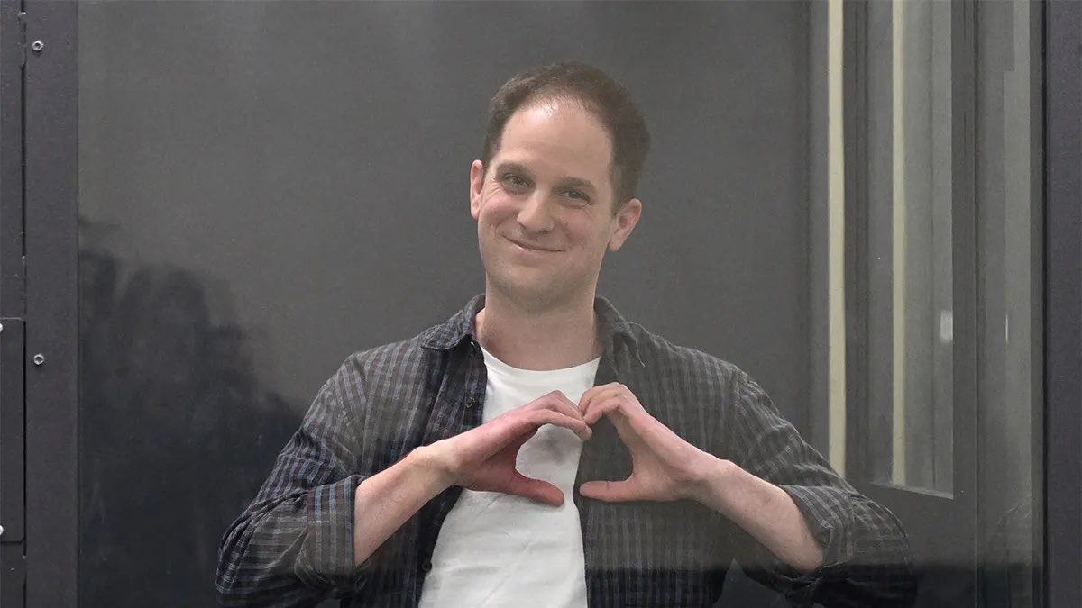 “So many months of not seeing his family and friends and not honing his tremendous talent as a journalist” WSJ memo

It’s Friday May 31 2024. 

WSJ reporter Evan Gershkovich was detained by the FSB Mar 29, 2023.

1 year &amp; 63 days ago 

FREE EVAN NOW! 

#IStandWithEvan