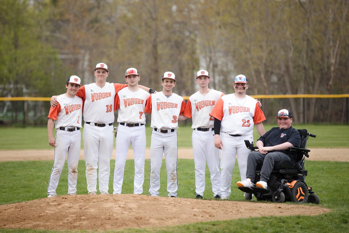 ⚾️CONGRATULATIONS to these 7 SR TANNERS on their graduation tonight! Outstanding young men!! TANNER PRIDE!