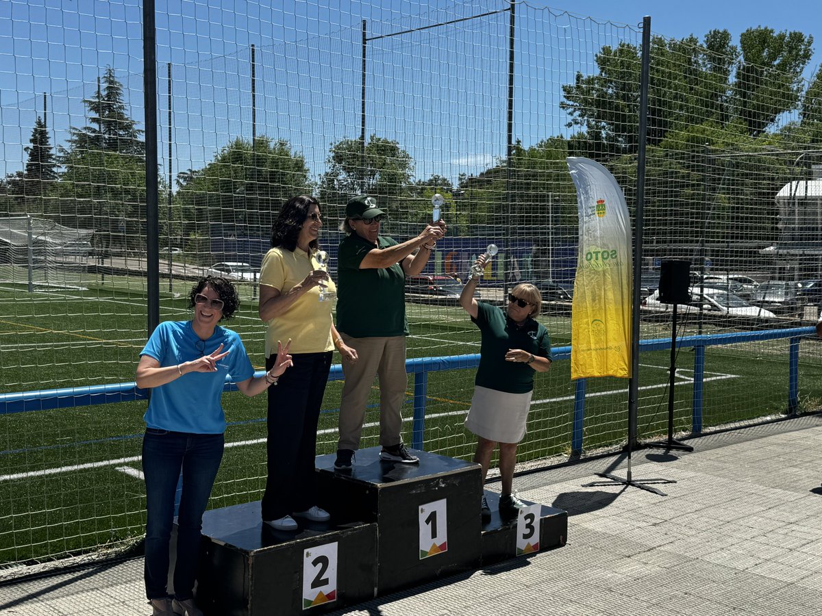 PPSotodlReal's tweet photo. Asistimos a la celebración del primer torneo de #GroundGolf Villa de #SotodelReal.
Un deporte que está en auge en nuestra región, con gran aceptación debido a su sencillez y facilidad para jugar, y que tiene a los más mayores entre sus adeptos. https://t.co/pOtHnaxL5M
