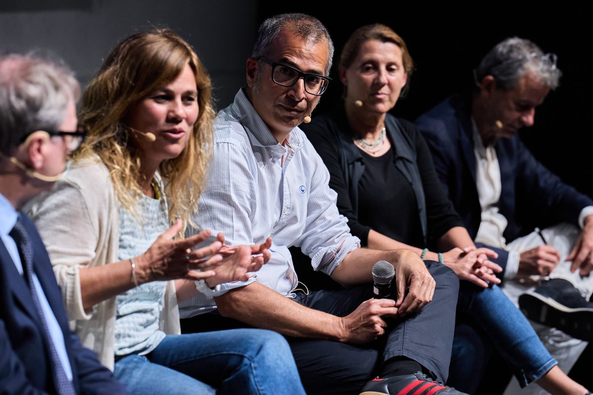 Esade (@esade) on Twitter photo ¡Celebramos 25 años de liderazgo e innovación social!🎉
El @esadeisocial y <a href="/FundlaCaixa/">Fundación ”la Caixa”</a> conmemoran el aniversario de los programas de Liderazgo e Innovación Social y Dirección y Gestión de ONG-ONL de <a href="/EsadeExecEd/">Esade Executive Education</a>.
¡Más de 1700 alumnos de 852 organizaciones del tercer ¡Celebramos 25 años de liderazgo e innovación social!🎉
El @esadeisocial y <a href="/FundlaCaixa/">Fundación ”la Caixa”</a> conmemoran el aniversario de los programas de Liderazgo e Innovación Social y Dirección y Gestión de ONG-ONL de <a href="/EsadeExecEd/">Esade Executive Education</a>.
¡Más de 1700 alumnos de 852 organizaciones del tercer