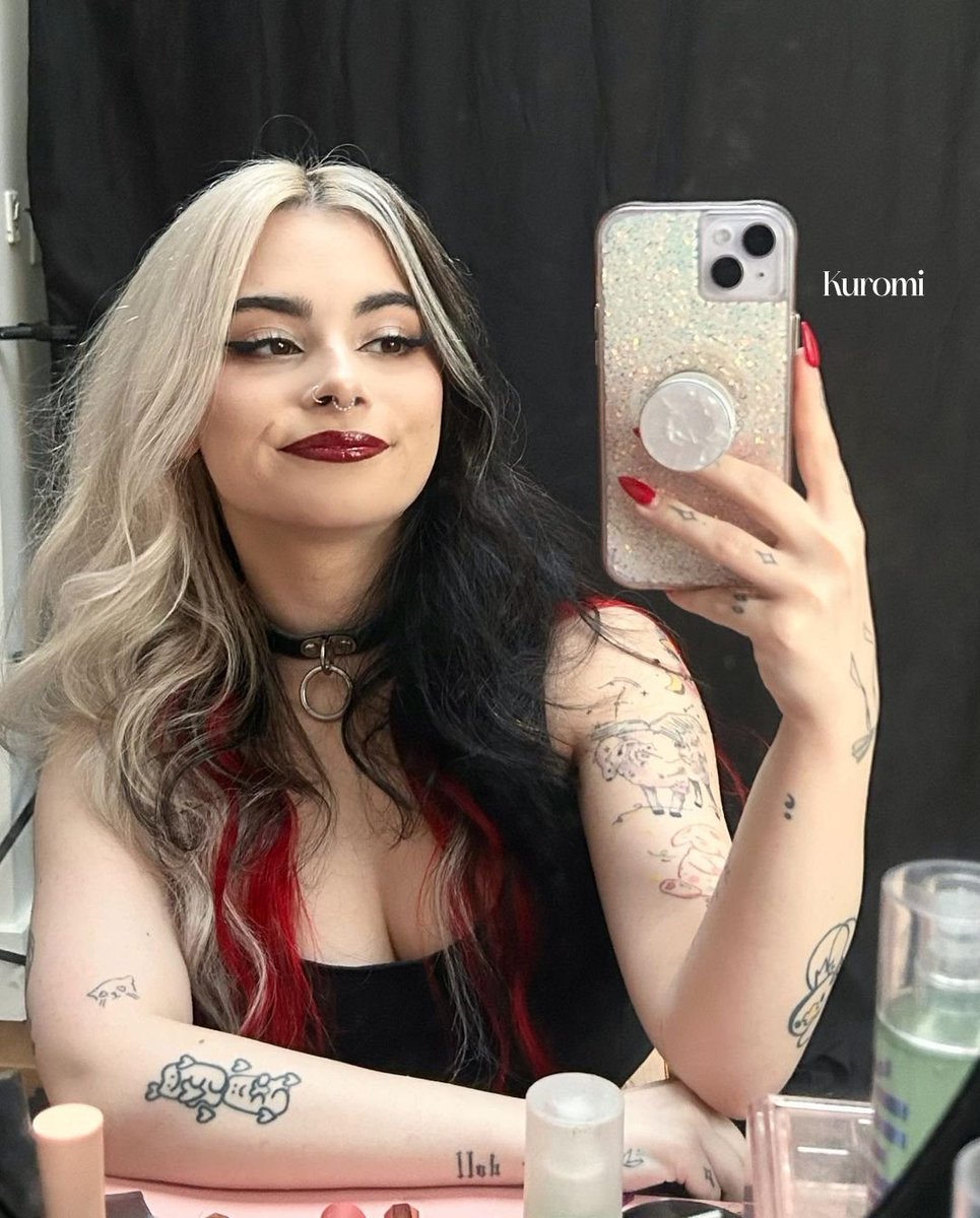 luna_eras's tweet photo. I've lost my god damn mind, it happens all the time.
I can't believe I'm actually meant to be here.
trying to consume, the drug in me is you and I'm so high on misery. https://t.co/AmTakbaQL7