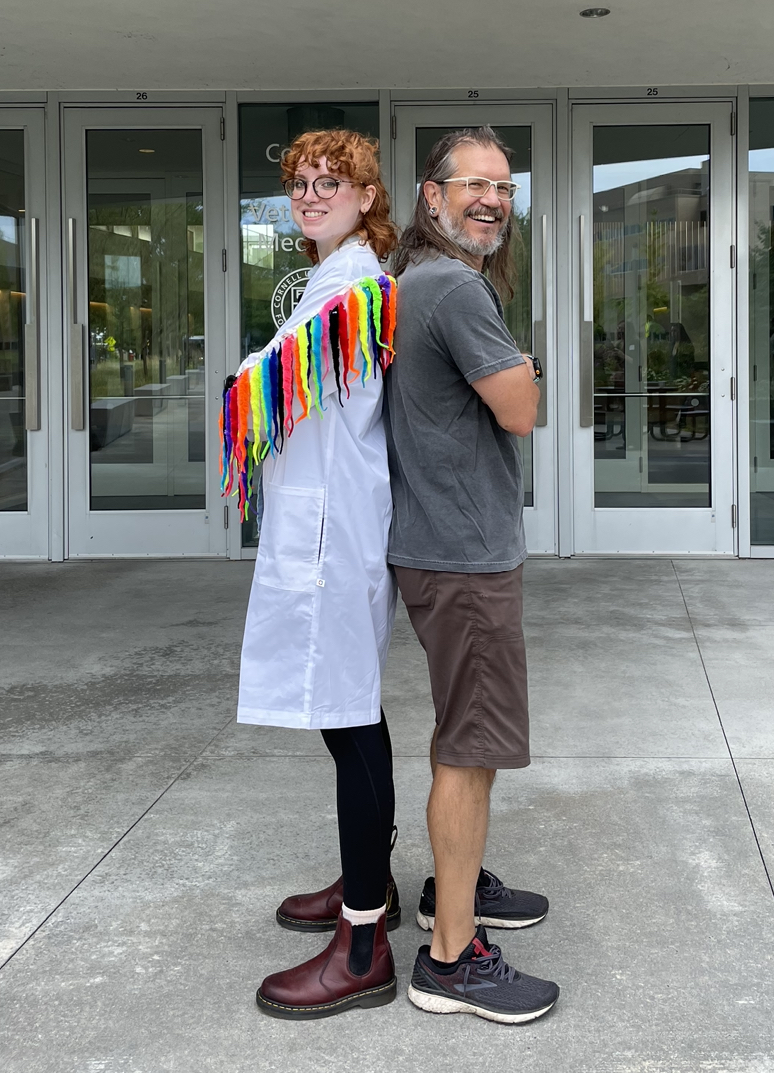 Head over to our LinkedIN to learn more about <a href="/knmorrison_/">Kayleigh Morrison</a> 's journey into science and what she is studying in the <a href="/HollopeterLab/">Hollopeter lab</a> for this month's #LabFeatureFriday!
bit.ly/3x5E8g7