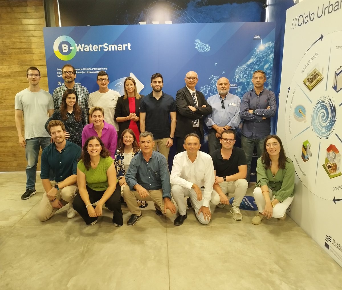 El proyecto B-WaterSmart, del que forma parte la @CatedraAQUAE, se ha reunido en Alicante para presentar resultados. Soluciones y experiencia reales para conseguir una gestión más eficiente y sostenible de los recursos hídricos.💧💧💧 fundacionaquae.org/b-watersmart-r…