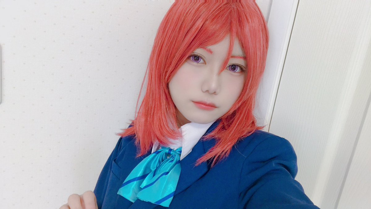 ほんとウン年振りに真姫ちゃんしたい欲…🫢 4年前の宅コス引っ張り出して加工し直した🫣