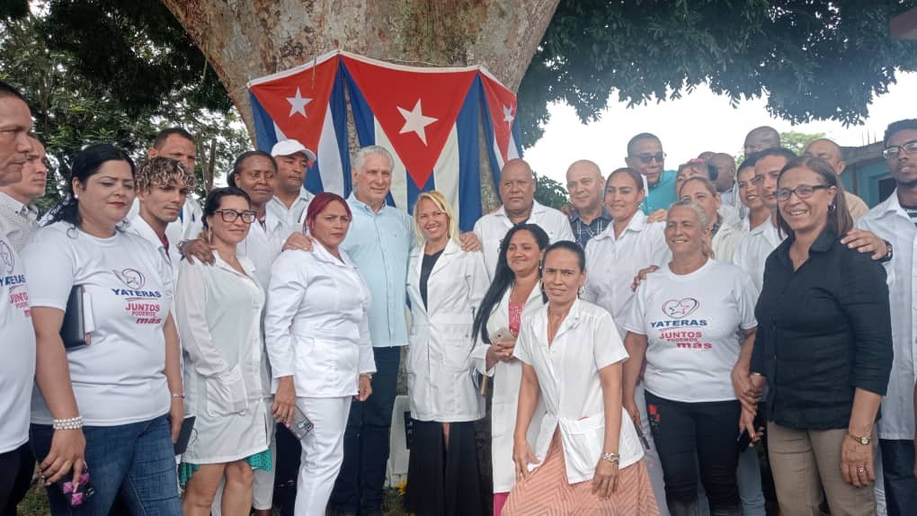 Su compromiso con Cuba es un faro de esperanza. Mayo nos deja con un sentimiento de orgullo por nuestro pueblo heroico, hemos visto la fuerza de #GenteQueSuma en cada rincón de 🇨🇺. #DeZurdaTeam