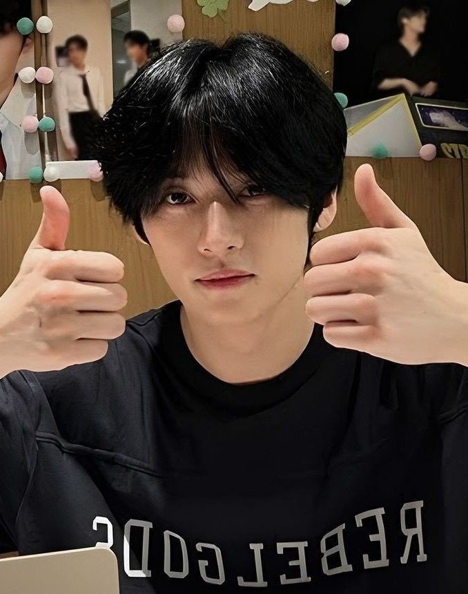 ㅤㅤㅤ ️️

Berhasil malakin aaren lagi, jajan plus... hehe

ㅤㅤㅤ ️️