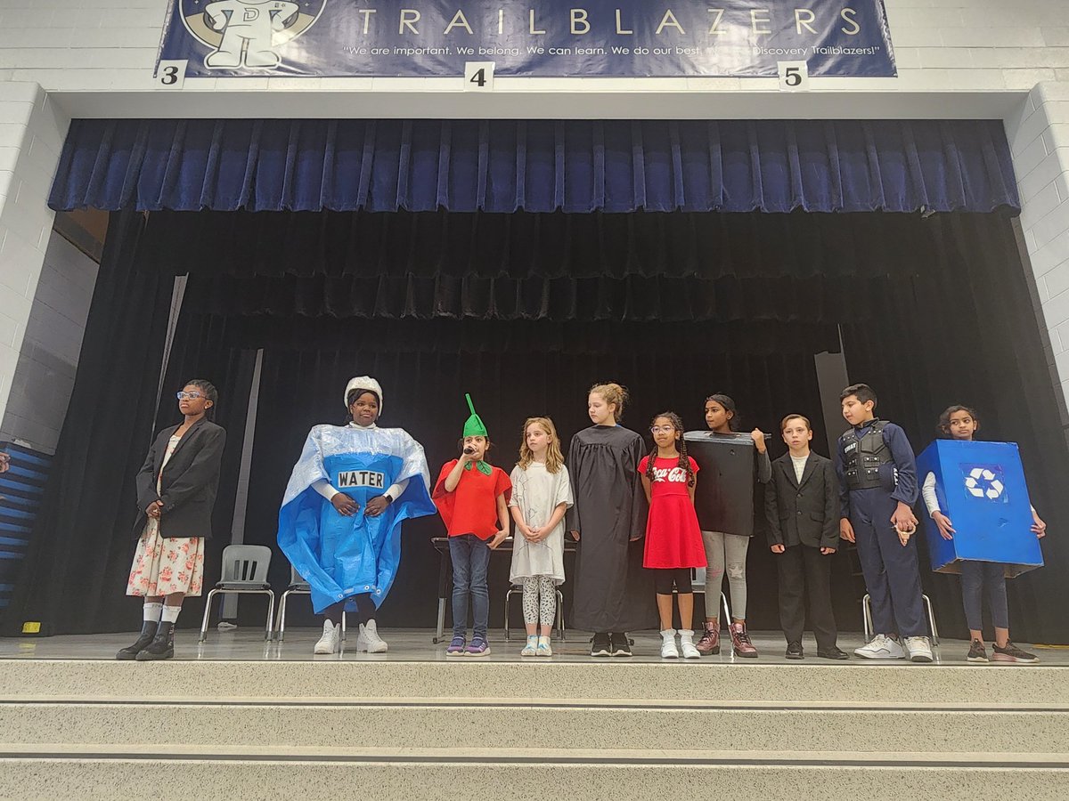 Katie Swanson (@ms_swanson_dis) on Twitter photo The environmental club did an amazing job with their Earth Day show! Props to Mr. Painter for his cameo as our criminal <a href="/Discovery_elem/">Discovery Elem</a> #environment #EarthDay #4thGrade #theater The environmental club did an amazing job with their Earth Day show! Props to Mr. Painter for his cameo as our criminal <a href="/Discovery_elem/">Discovery Elem</a> #environment #EarthDay #4thGrade #theater