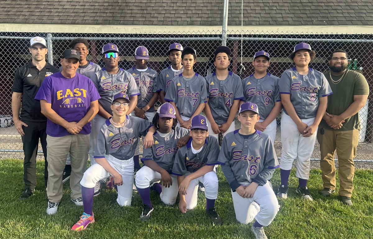 2024 Program Recap 🦅 ⚾️ 

Varsity (21-1, City Cup Champions)
JV (13-1)
Modified (5-4)