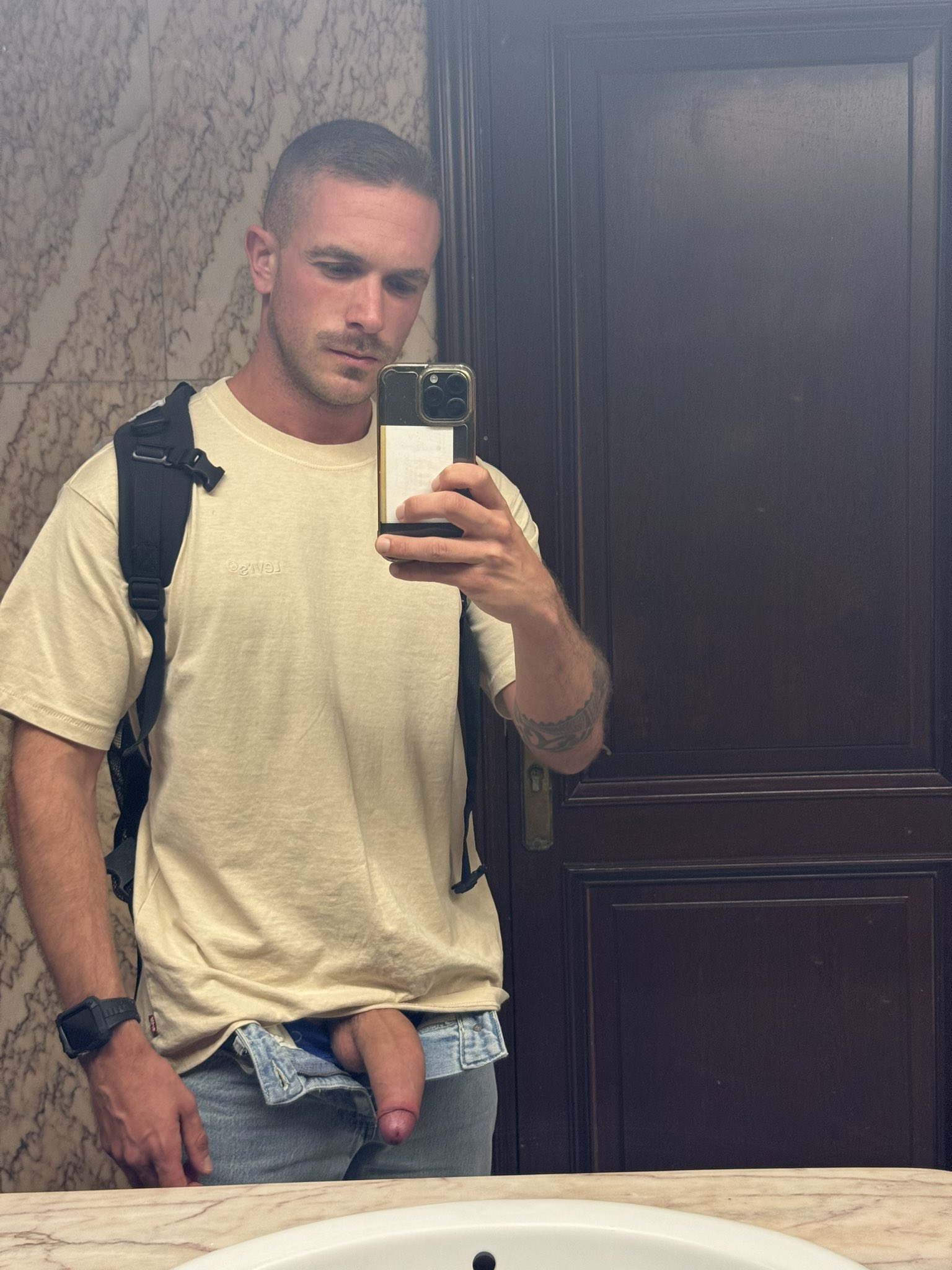 Horny lost in the library bathrooms 😈🚾😋 Relax and enjoy in my page https://t.co/JLxUMpnG4A https://t.co/QeGPDfx79q