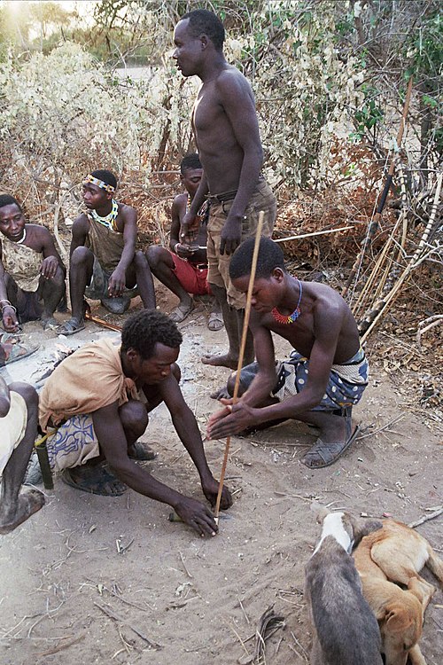 Anbefaler at man reiser til Tanzania og lever litt med Hazda klanen, eller i det minste observerer livsstilen. 
Herregud, så mye å lære. Jakter og spiser fangsten, sover på bakken og det er fokus på felleskap. Klanen spiser baboon's, zebra, Impala osv, og spiser en gang om dagen!