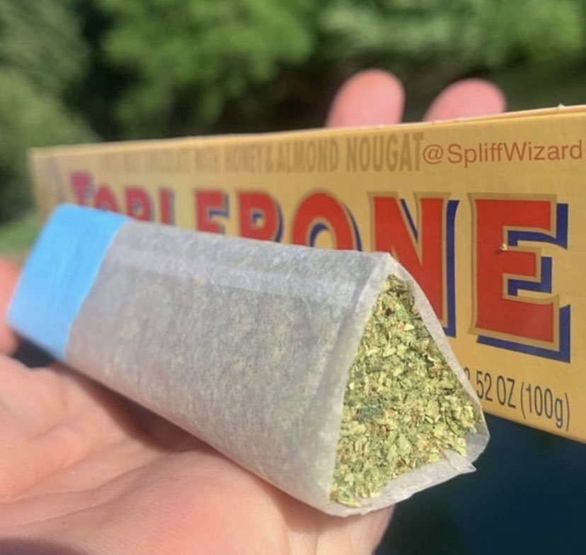 Would you hit this? 😳💨 📸 @SpIiffWizard #StonerFam #Mmemberville