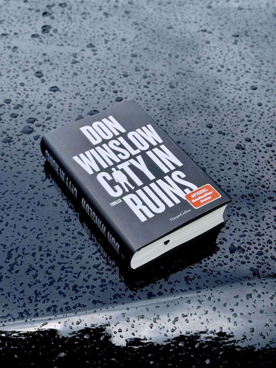 Verlagsgruppe HarperCollins (@harpercollinsde) on Twitter photo »City in Ruins« von <a href="/donwinslow/">Don Winslow</a> steigt diese Woche auf Platz 8 der SPIEGEL-Bestsellerliste ein 🎉
Im letzten Teil der City On Fire Saga muss Protagonist Danny wieder zu dem skrupellosen Mann werden, der er einst war, um zu retten, was er am meisten liebt. Habt ihr schon »City in Ruins« von <a href="/donwinslow/">Don Winslow</a> steigt diese Woche auf Platz 8 der SPIEGEL-Bestsellerliste ein 🎉
Im letzten Teil der City On Fire Saga muss Protagonist Danny wieder zu dem skrupellosen Mann werden, der er einst war, um zu retten, was er am meisten liebt. Habt ihr schon
